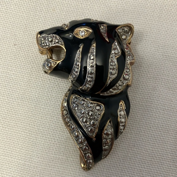 Cat Brooch - Picture 1 of 8